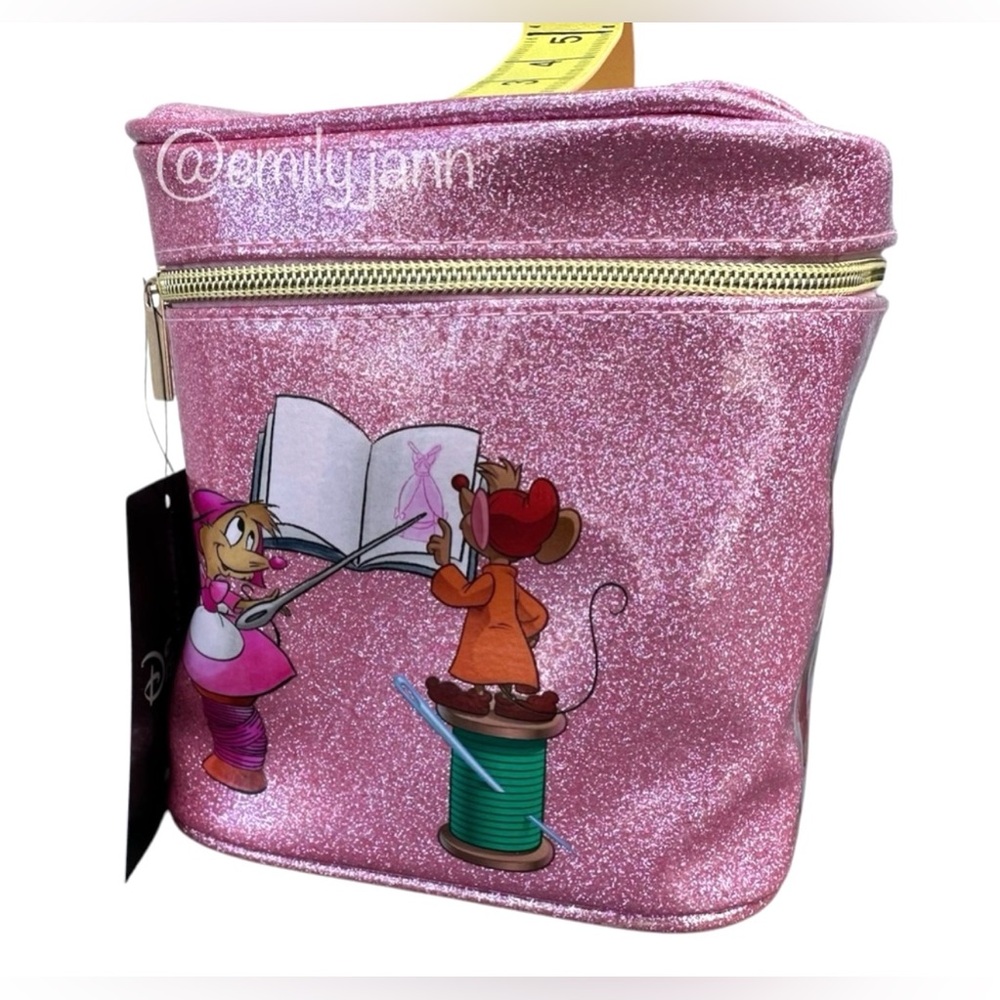 Cinderella✨Cosmetic Train Case - Picture 6 of 12